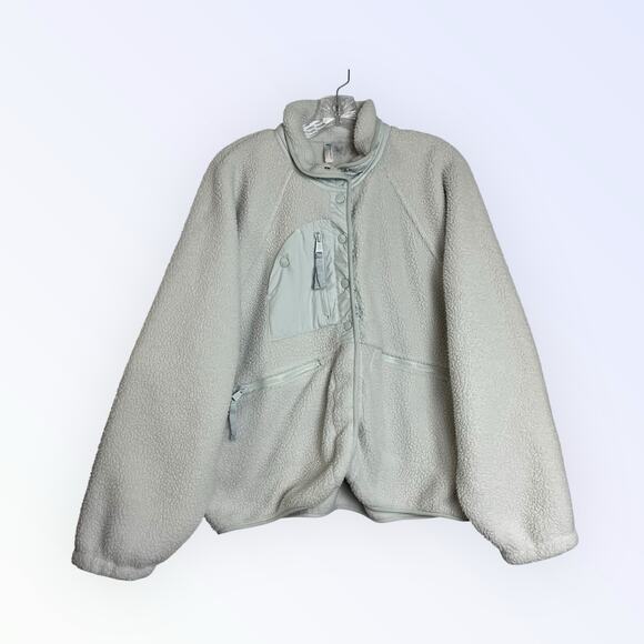 Free People Jackets & Blazers - Free People Movement Hit the Slopes Fleece Button Front Jacket Sherpa Large 3001